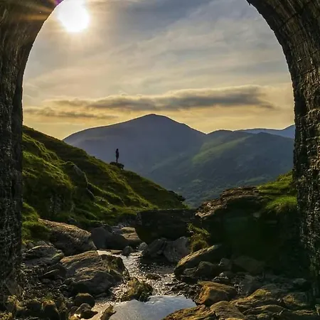 Konukevi The Old Cable Historic House & Seafood Restaurant Waterville