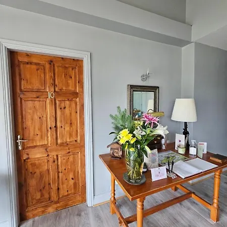 Konukevi The Old Cable Historic House & Seafood Restaurant 3*