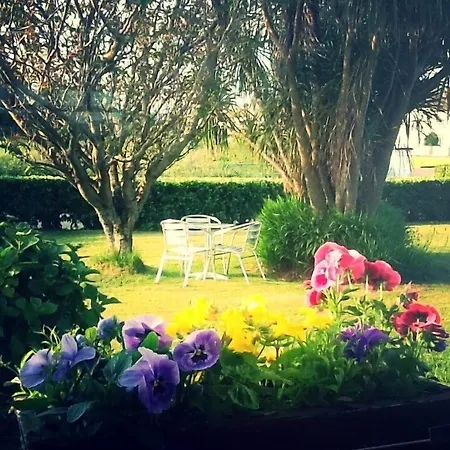 The Old Cable Historic House & Seafood Restaurant 3* Waterville