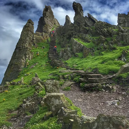 电缆区旧址别墅&海鲜酒家 招待所 3*
