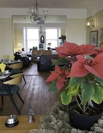 The Old Cable Historic House & Seafood Restaurant 3*