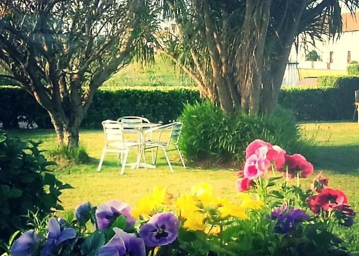 Gasthof The Old Cable Historic House & Seafood Restaurant An Coireán