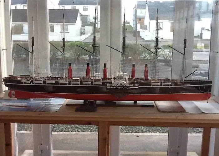 The Old Cable Historic House & Seafood Restaurant