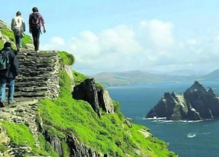 The Old Cable Historic House & Seafood Restaurant Waterville