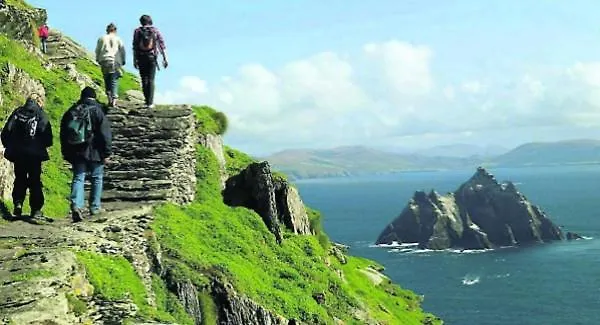 The Old Cable Historic House & Seafood Restaurant An Coireán