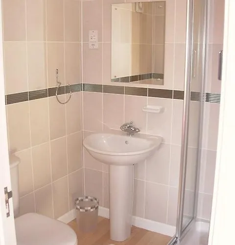 The Old Cable Historic House & Seafood Restaurant An Coireán